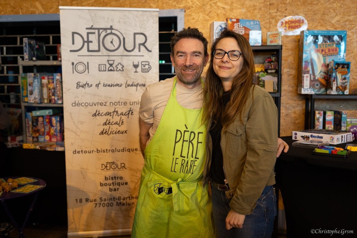 Le stand du DéTour, partenaire local, à Ludi'Vaux 2026